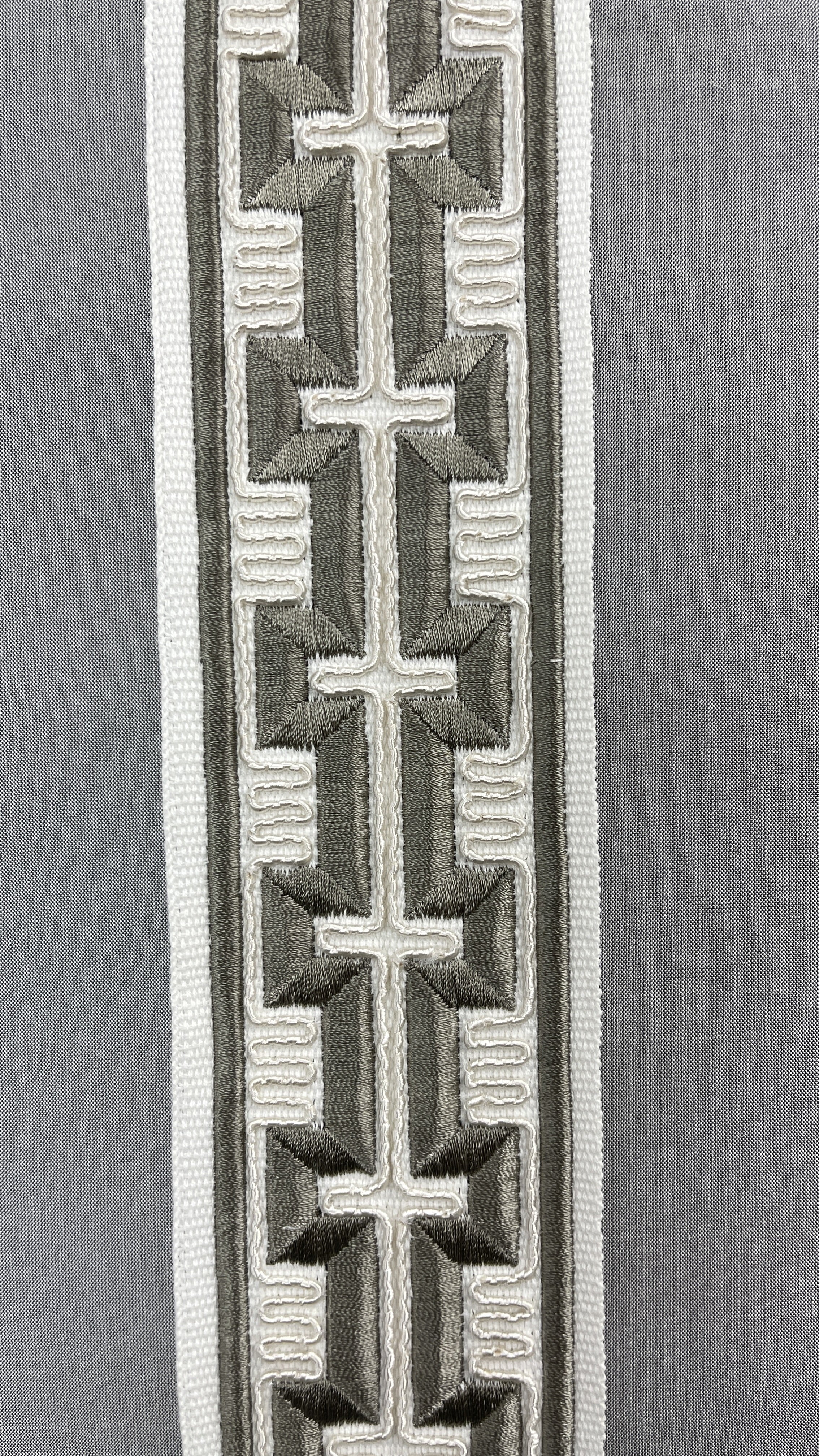 ARIA-IVORY GRAY