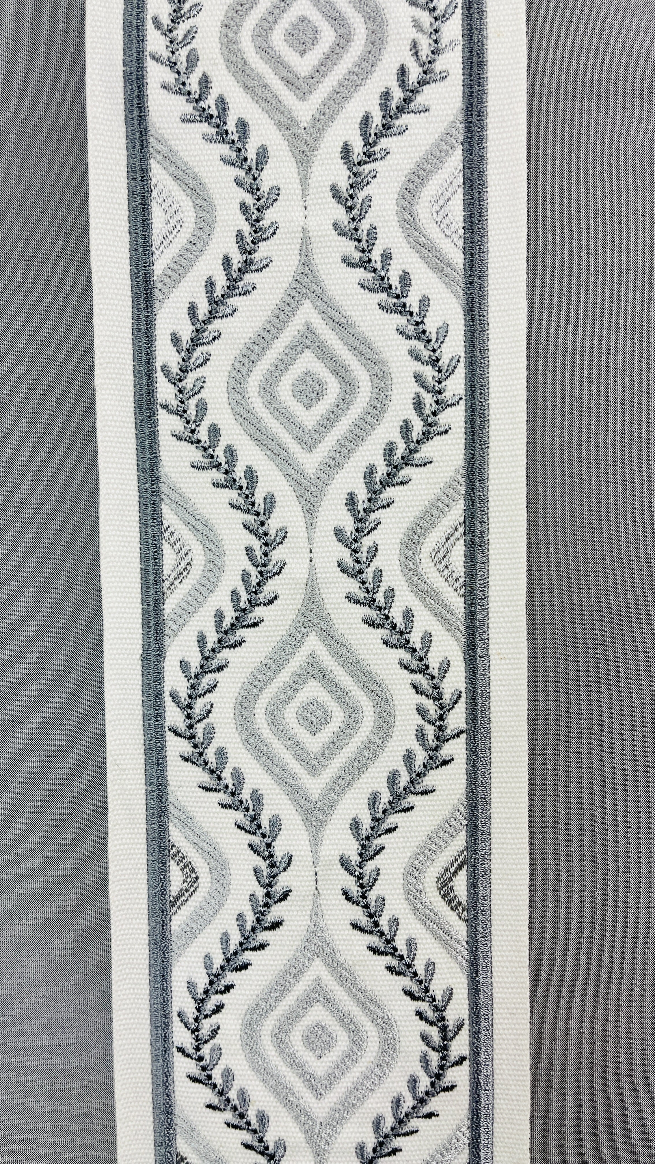 LL 704 - SILVER