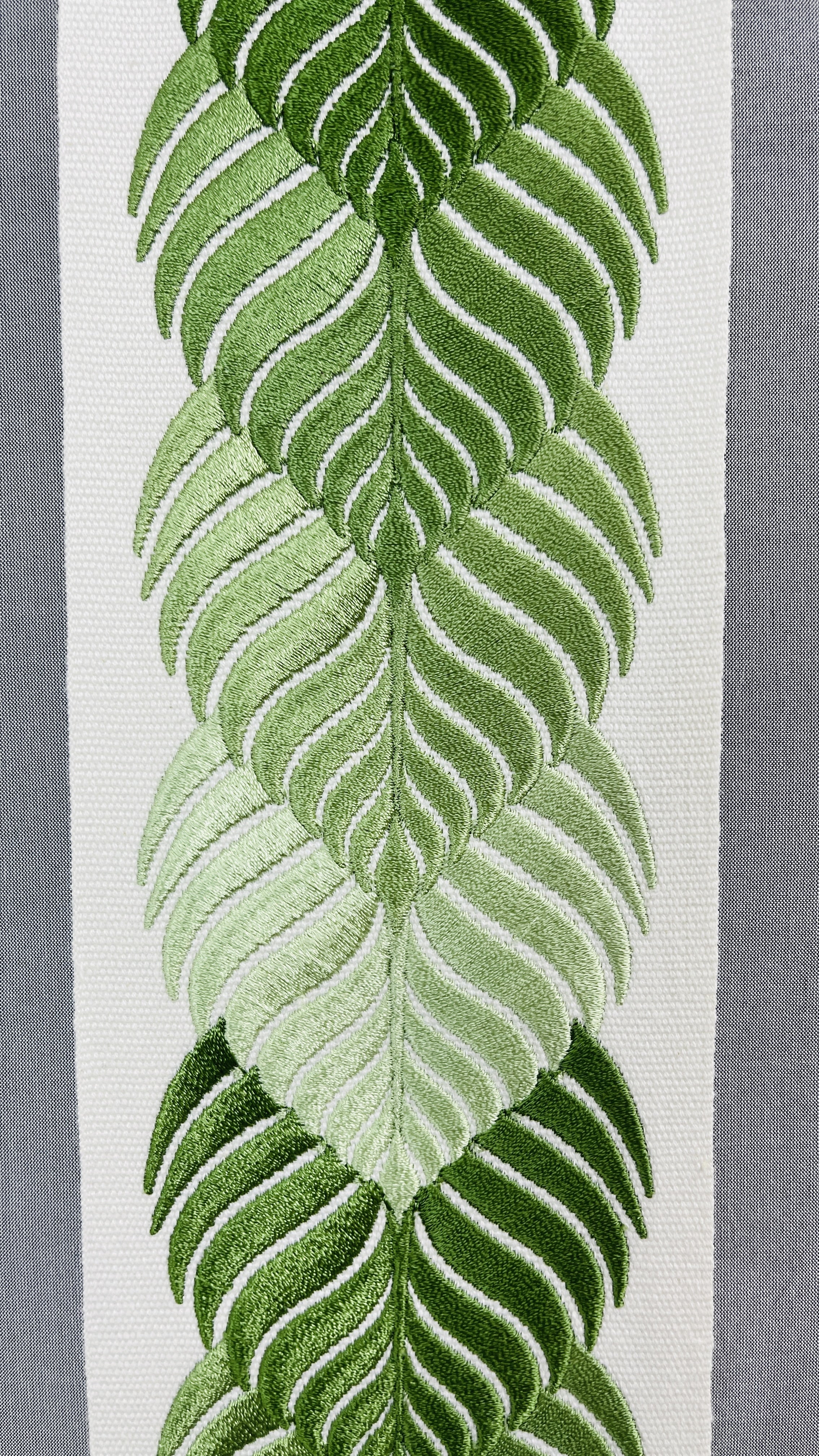 PALM-GREEN