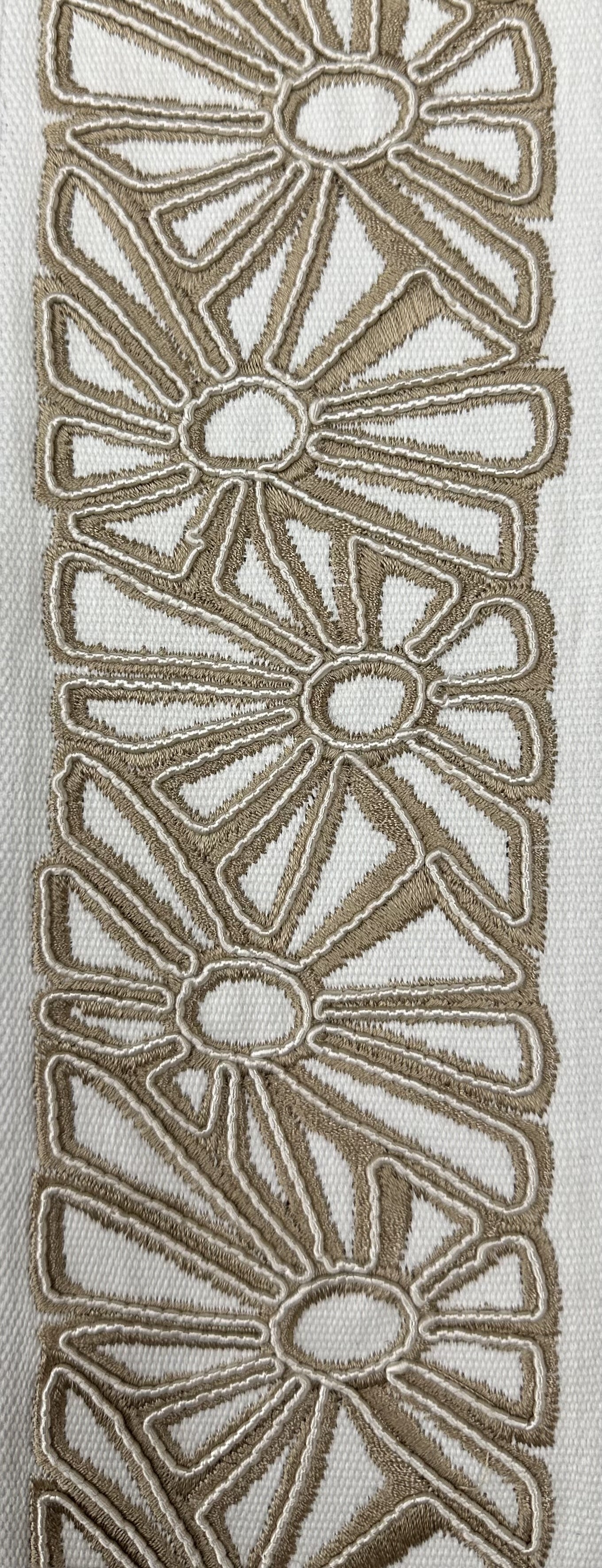 VIENNA - IVORY/KHAKHI